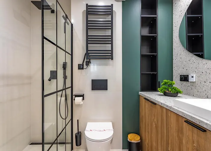 Obroncow Pokoju 11 * 斯克拉斯卡波伦巴